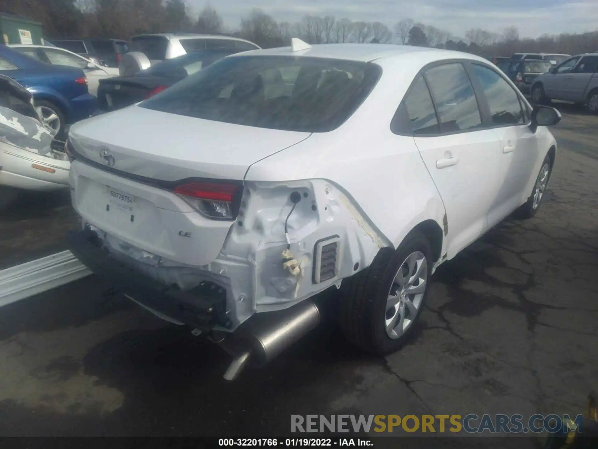 4 Photograph of a damaged car JTDEPMAE3MJ180271 TOYOTA COROLLA 2021