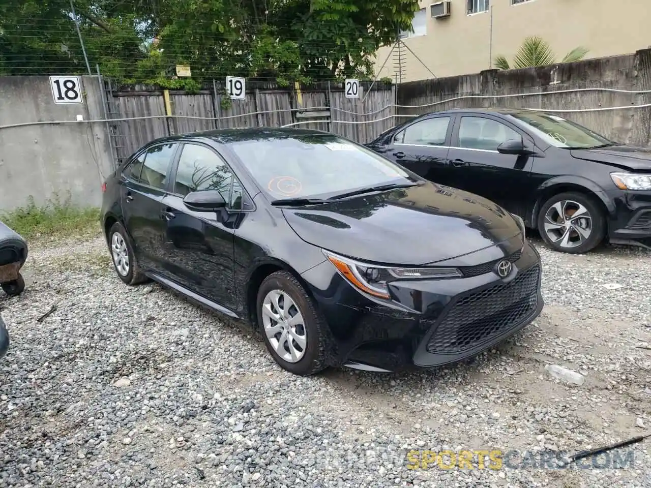 1 Photograph of a damaged car JTDEPMAE3MJ185342 TOYOTA COROLLA 2021