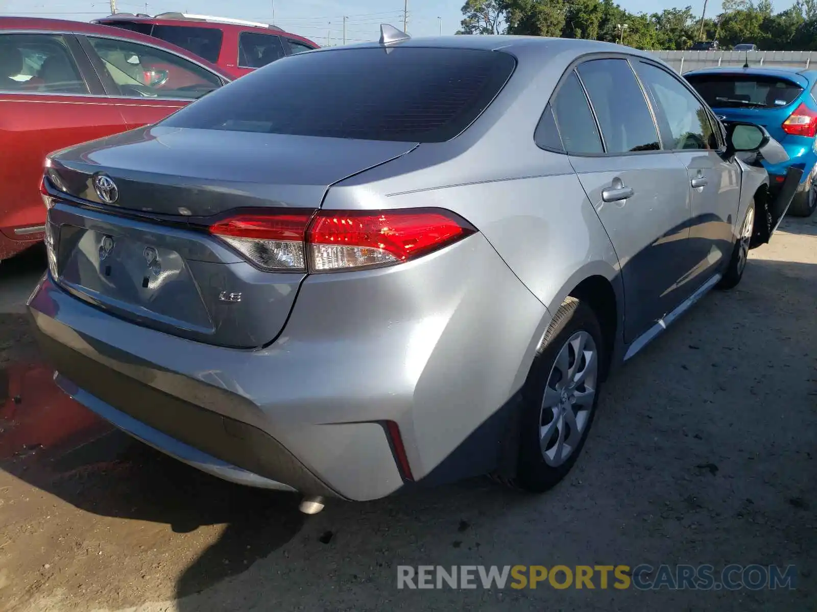 4 Photograph of a damaged car JTDEPMAE3MJ186751 TOYOTA COROLLA 2021