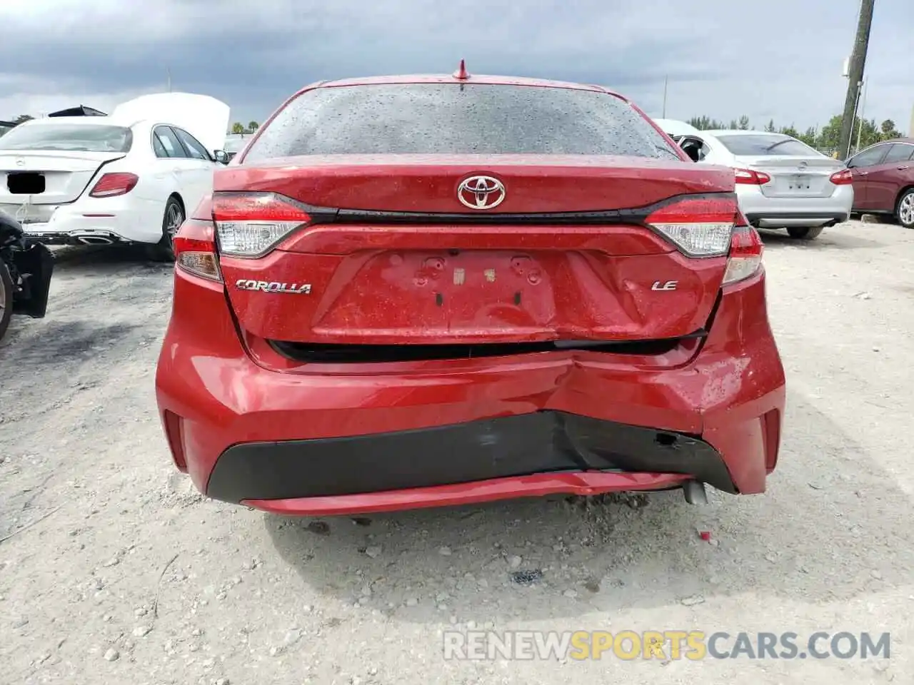 9 Photograph of a damaged car JTDEPMAE3MJ188614 TOYOTA COROLLA 2021