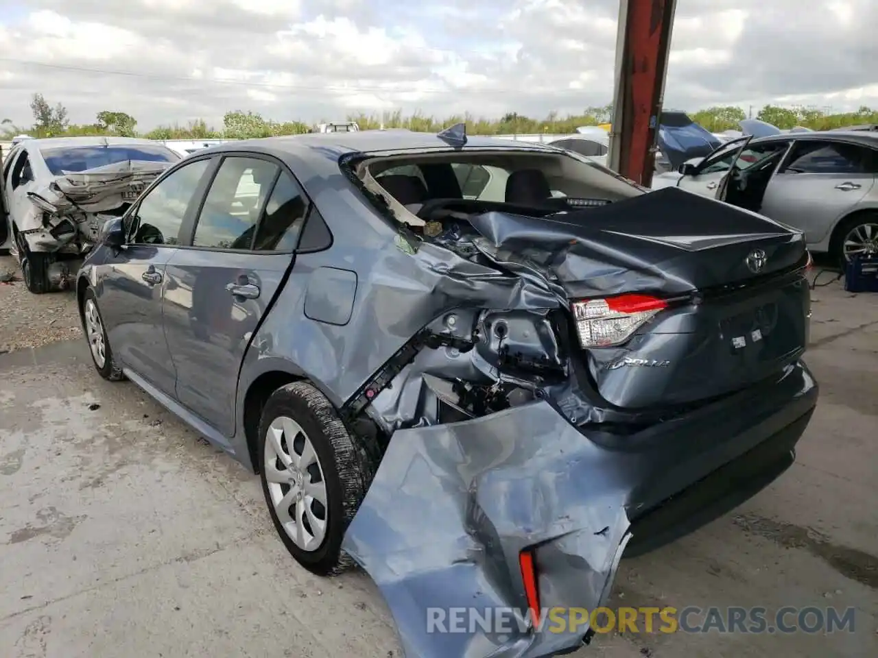 3 Photograph of a damaged car JTDEPMAE3MJ188662 TOYOTA COROLLA 2021