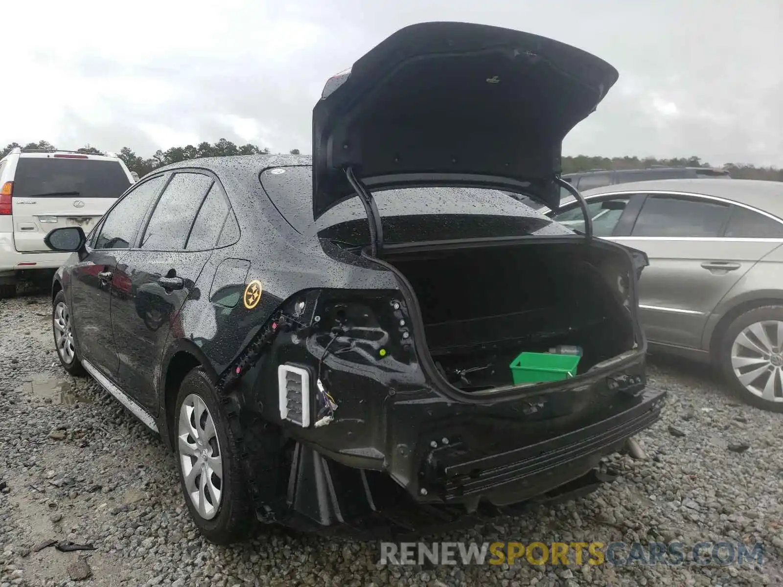 3 Photograph of a damaged car JTDEPMAE4MJ118717 TOYOTA COROLLA 2021