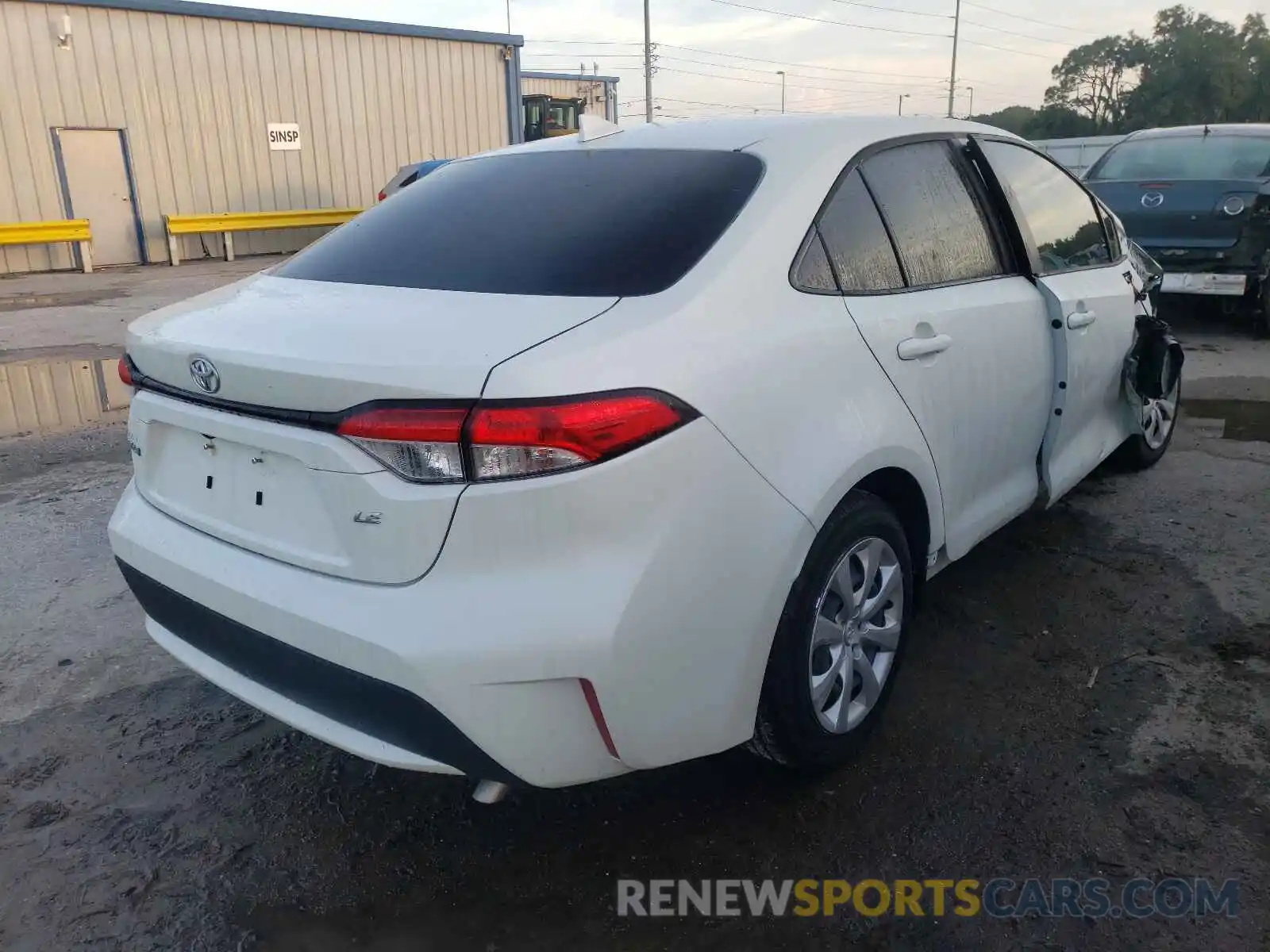 4 Photograph of a damaged car JTDEPMAE4MJ125182 TOYOTA COROLLA 2021