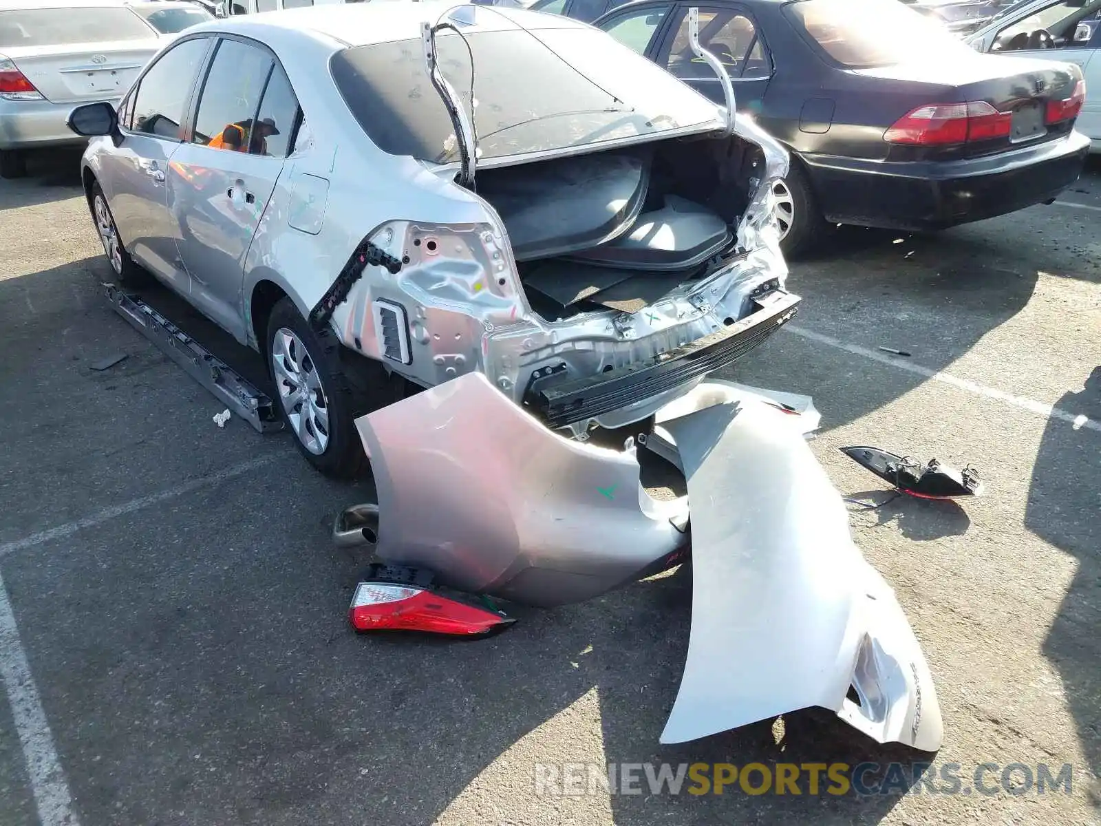 3 Photograph of a damaged car JTDEPMAE4MJ128826 TOYOTA COROLLA 2021