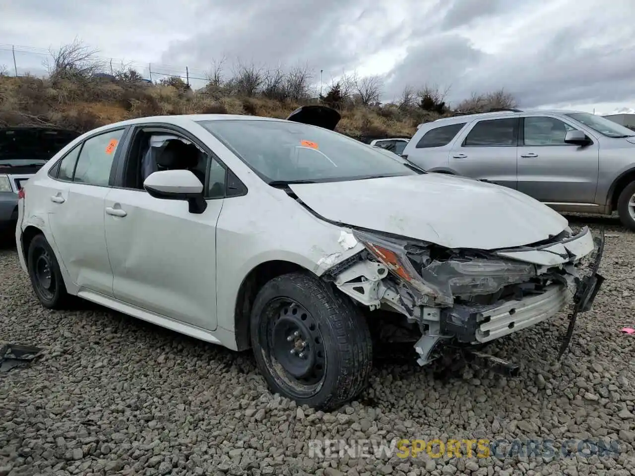 4 Photograph of a damaged car JTDEPMAE4MJ136019 TOYOTA COROLLA 2021