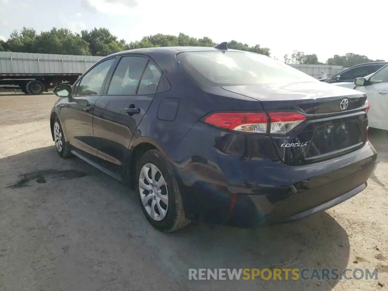 3 Photograph of a damaged car JTDEPMAE4MJ136800 TOYOTA COROLLA 2021