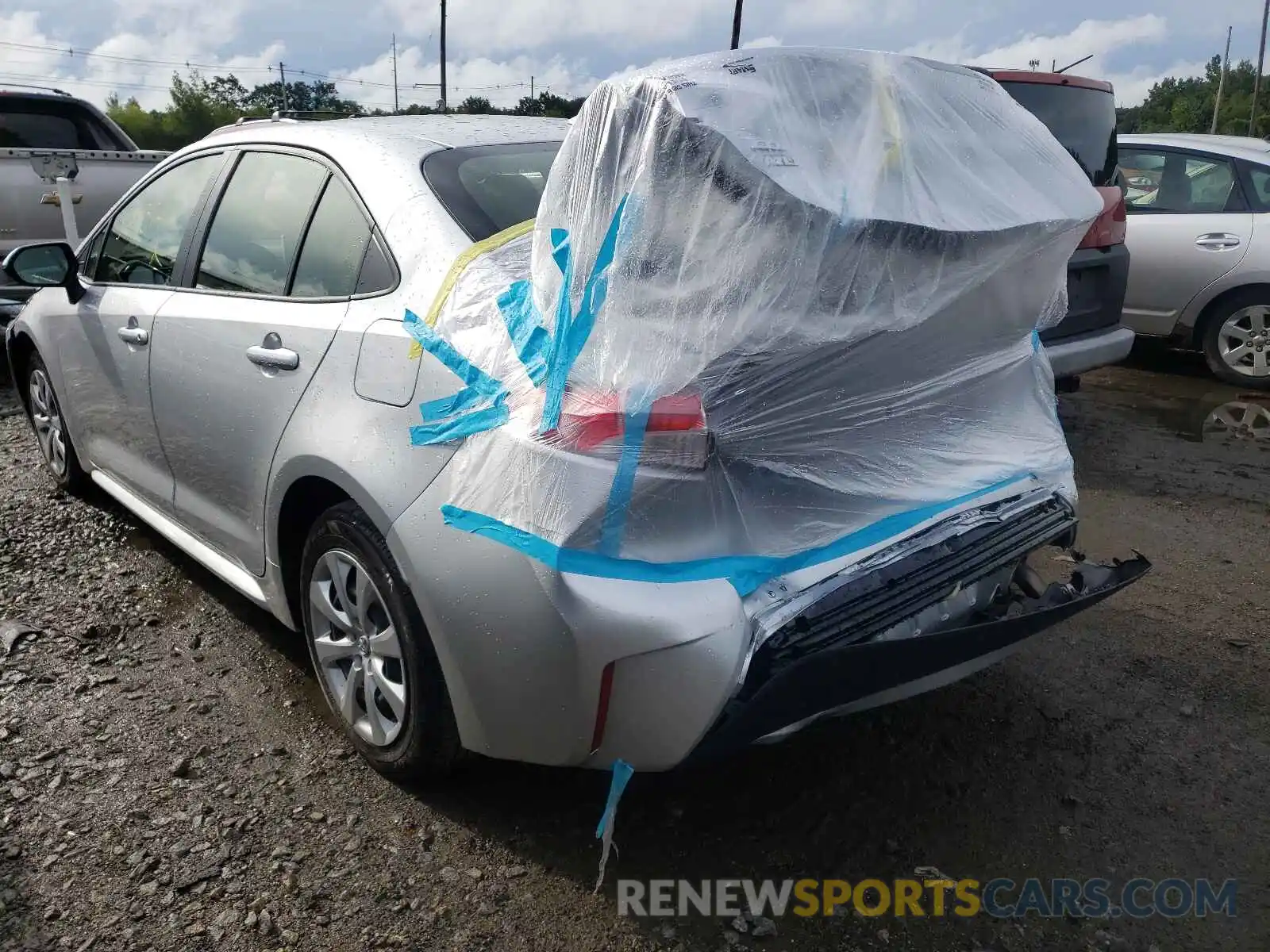 3 Photograph of a damaged car JTDEPMAE4MJ139535 TOYOTA COROLLA 2021