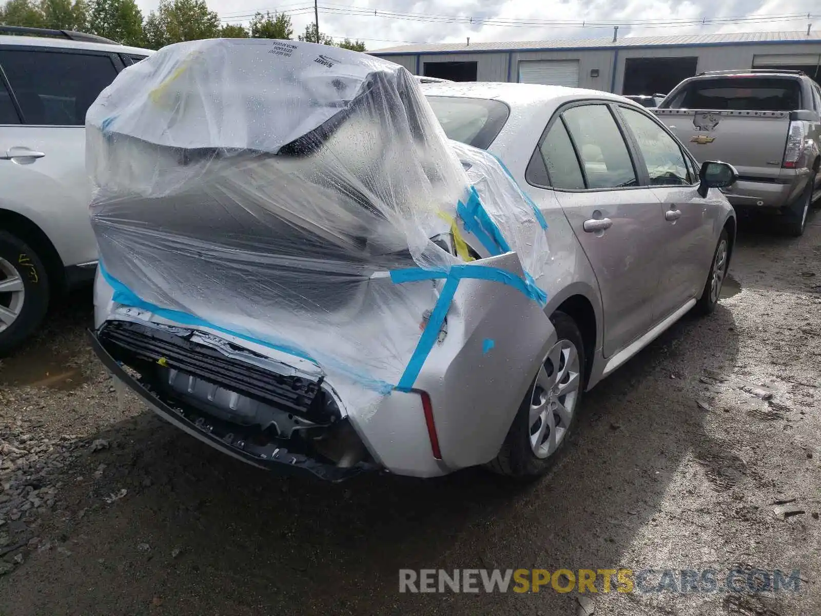 4 Photograph of a damaged car JTDEPMAE4MJ139535 TOYOTA COROLLA 2021