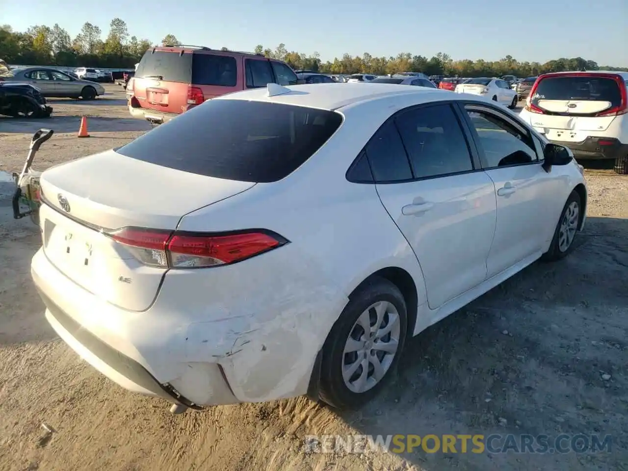 4 Photograph of a damaged car JTDEPMAE4MJ142239 TOYOTA COROLLA 2021