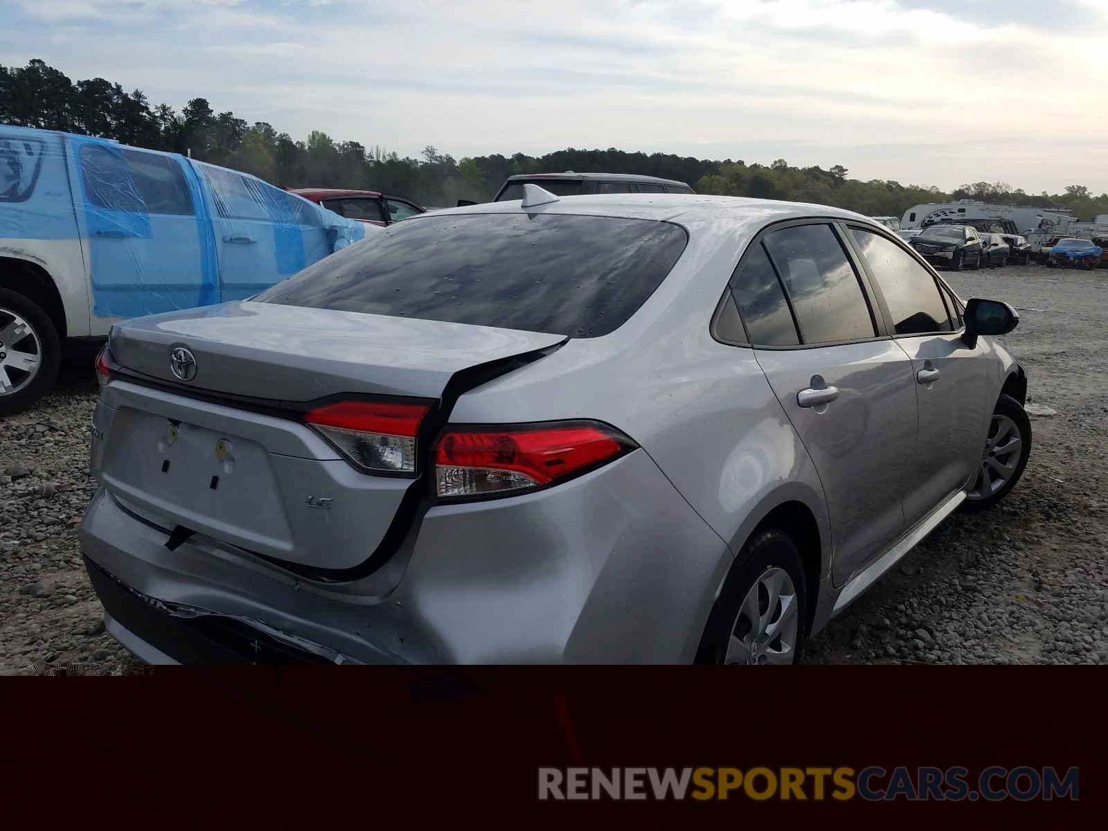 4 Photograph of a damaged car JTDEPMAE4MJ151832 TOYOTA COROLLA 2021