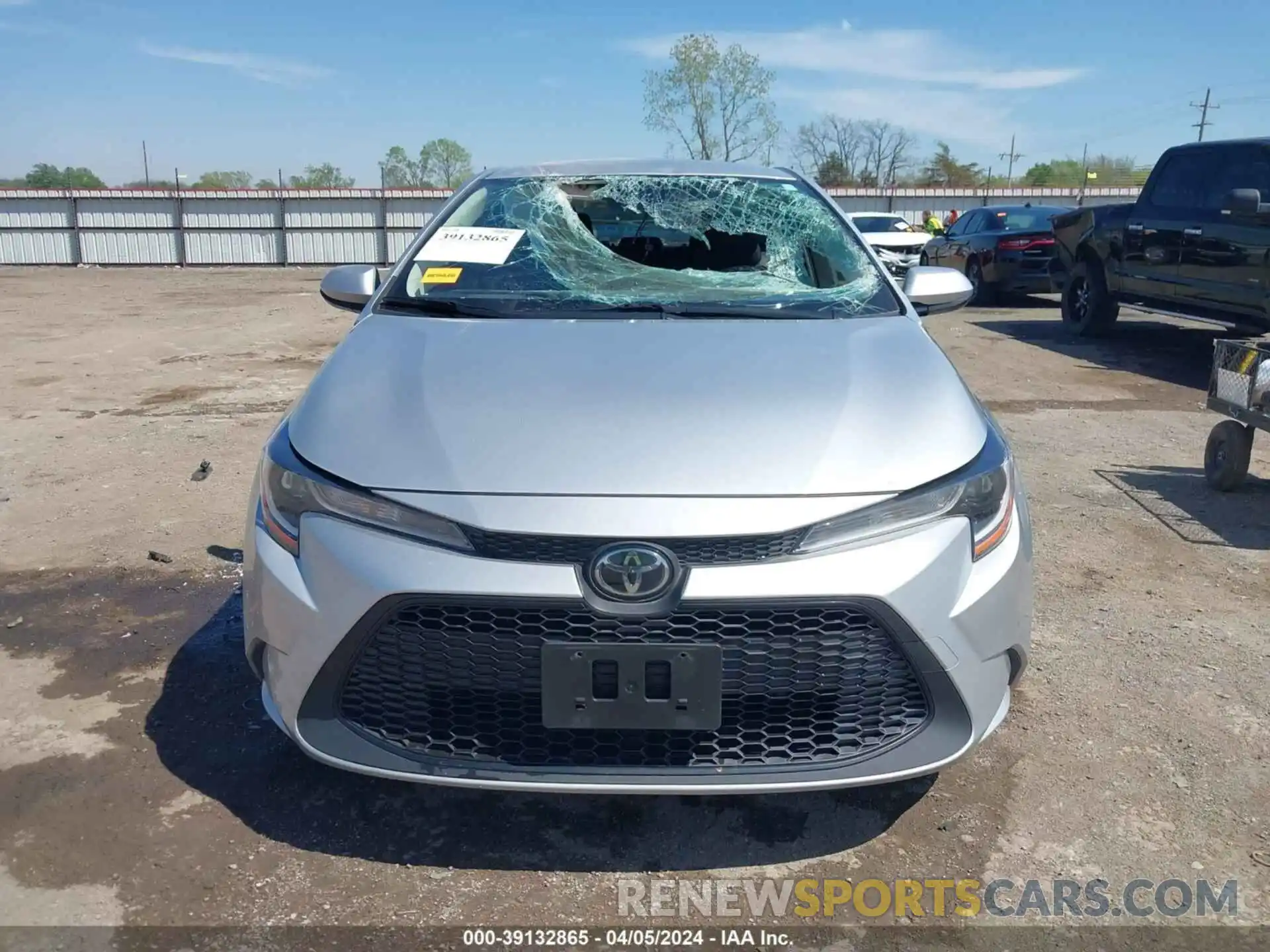 12 Photograph of a damaged car JTDEPMAE4MJ153984 TOYOTA COROLLA 2021