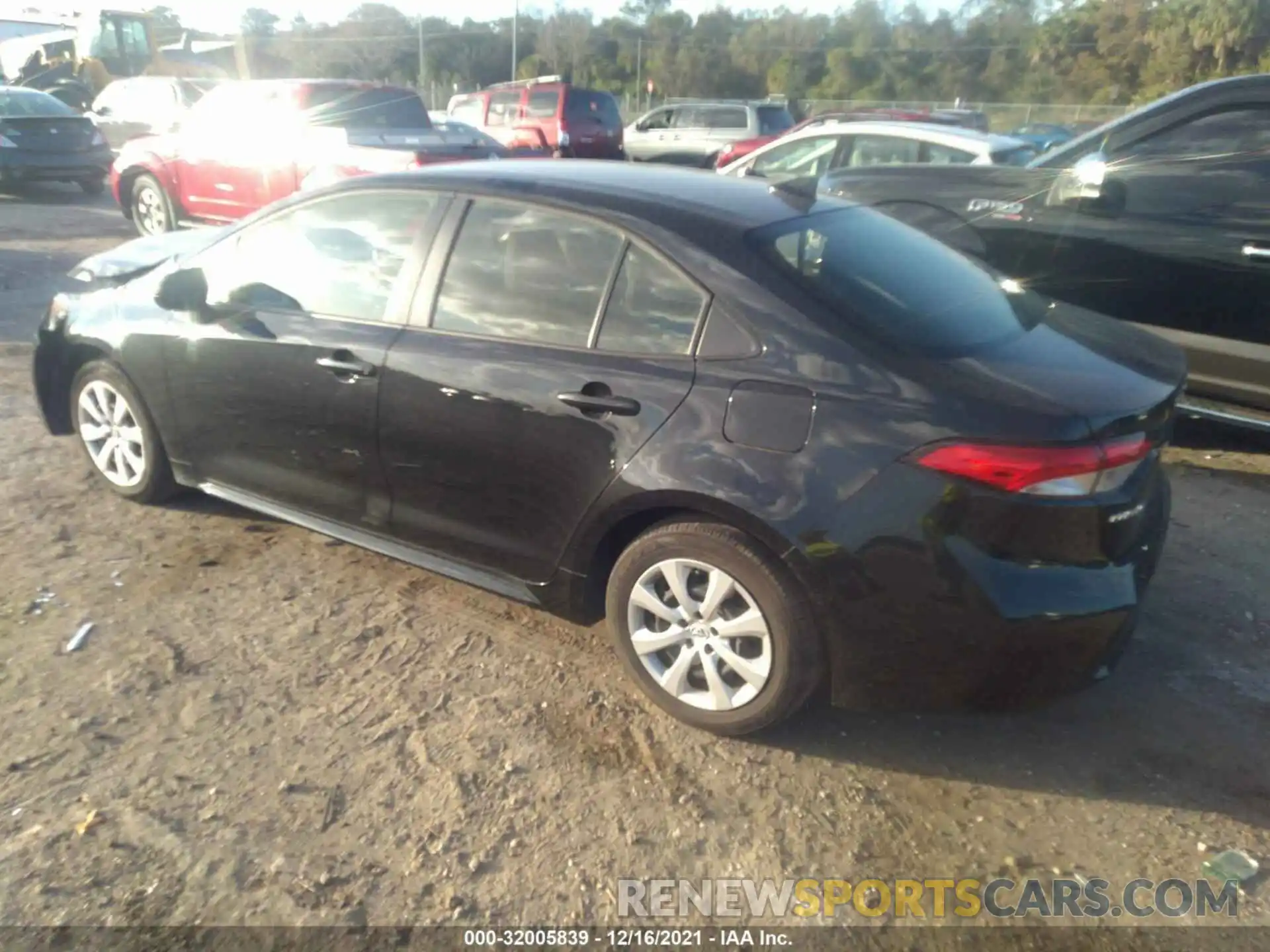 3 Photograph of a damaged car JTDEPMAE4MJ157839 TOYOTA COROLLA 2021