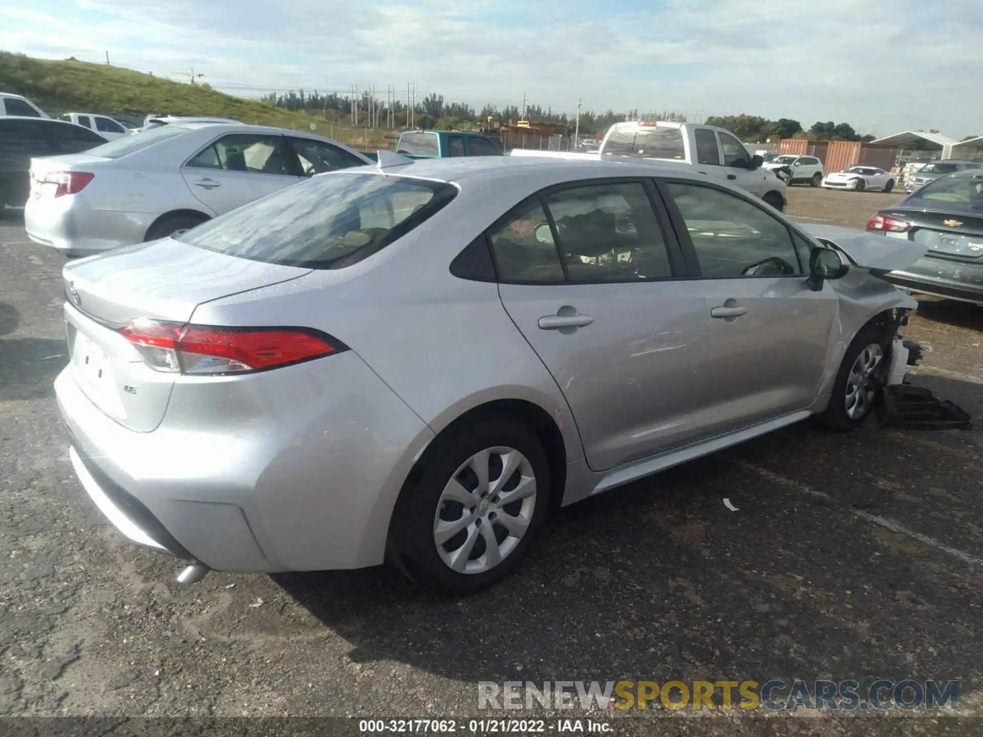 4 Photograph of a damaged car JTDEPMAE4MJ158943 TOYOTA COROLLA 2021