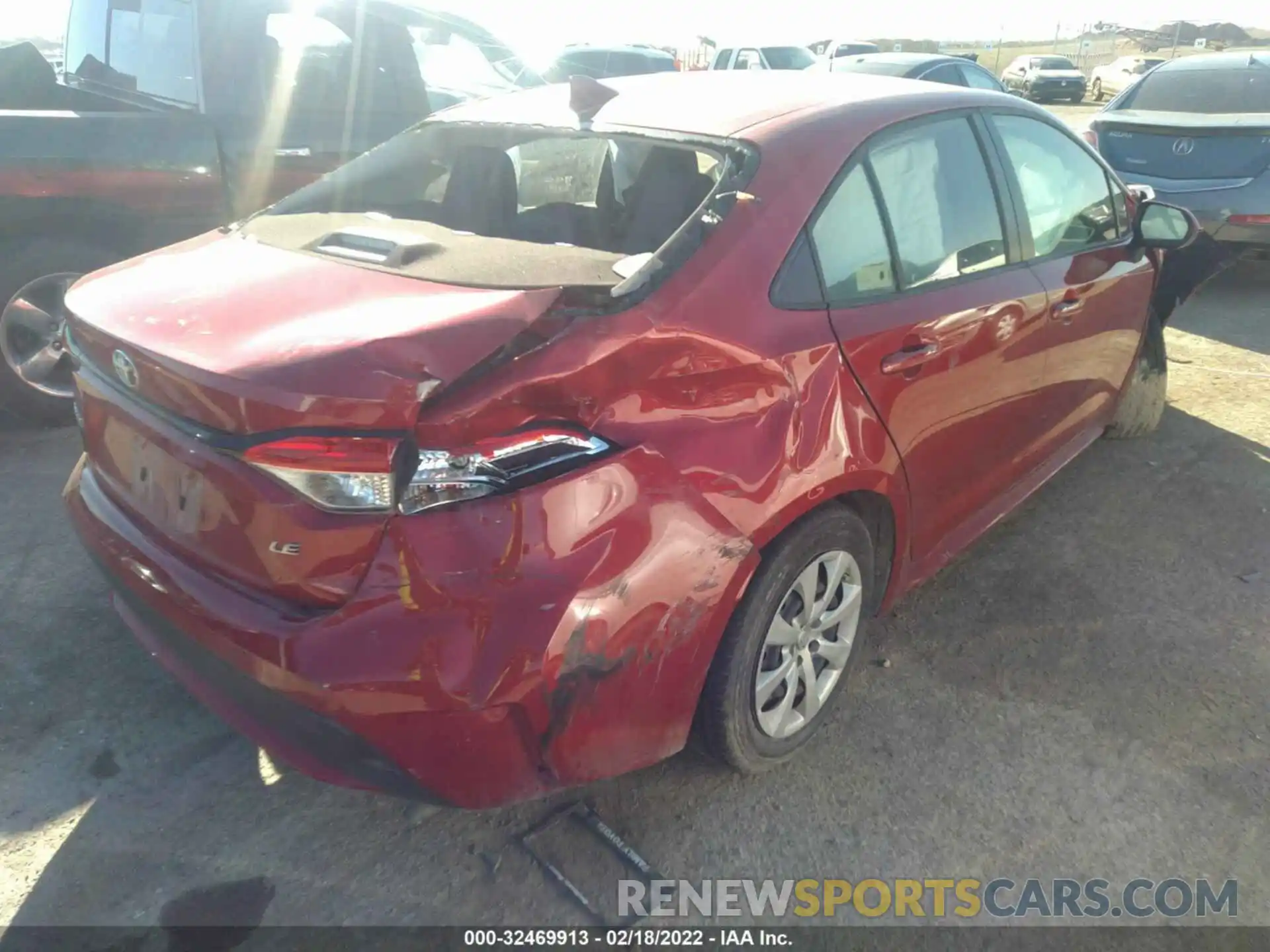 4 Photograph of a damaged car JTDEPMAE4MJ163382 TOYOTA COROLLA 2021