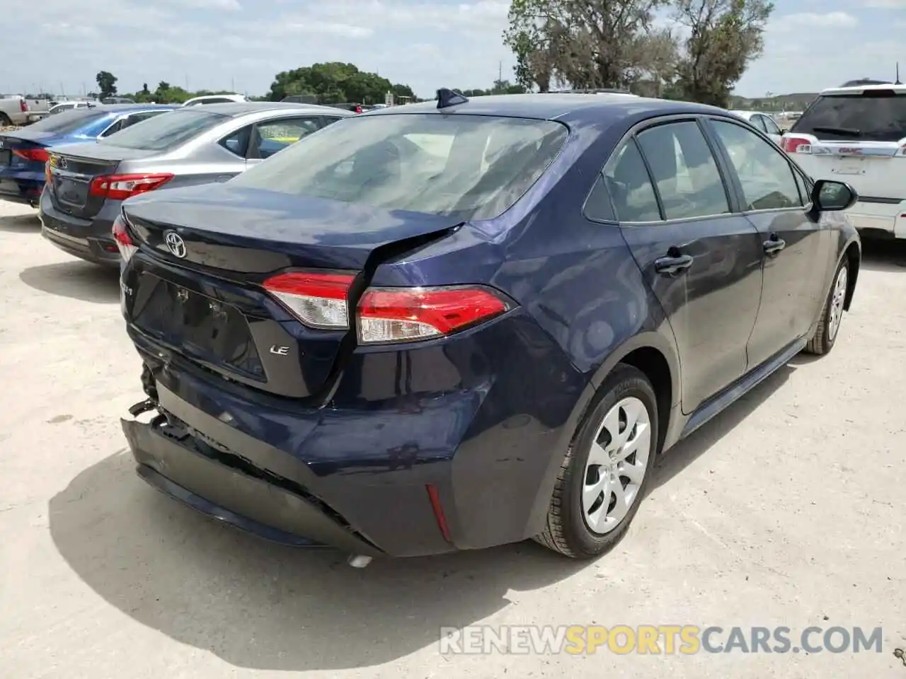 4 Photograph of a damaged car JTDEPMAE4MJ165603 TOYOTA COROLLA 2021