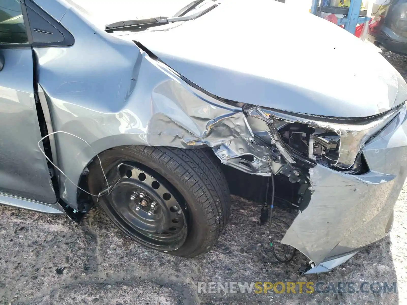 9 Photograph of a damaged car JTDEPMAE4MJ166685 TOYOTA COROLLA 2021