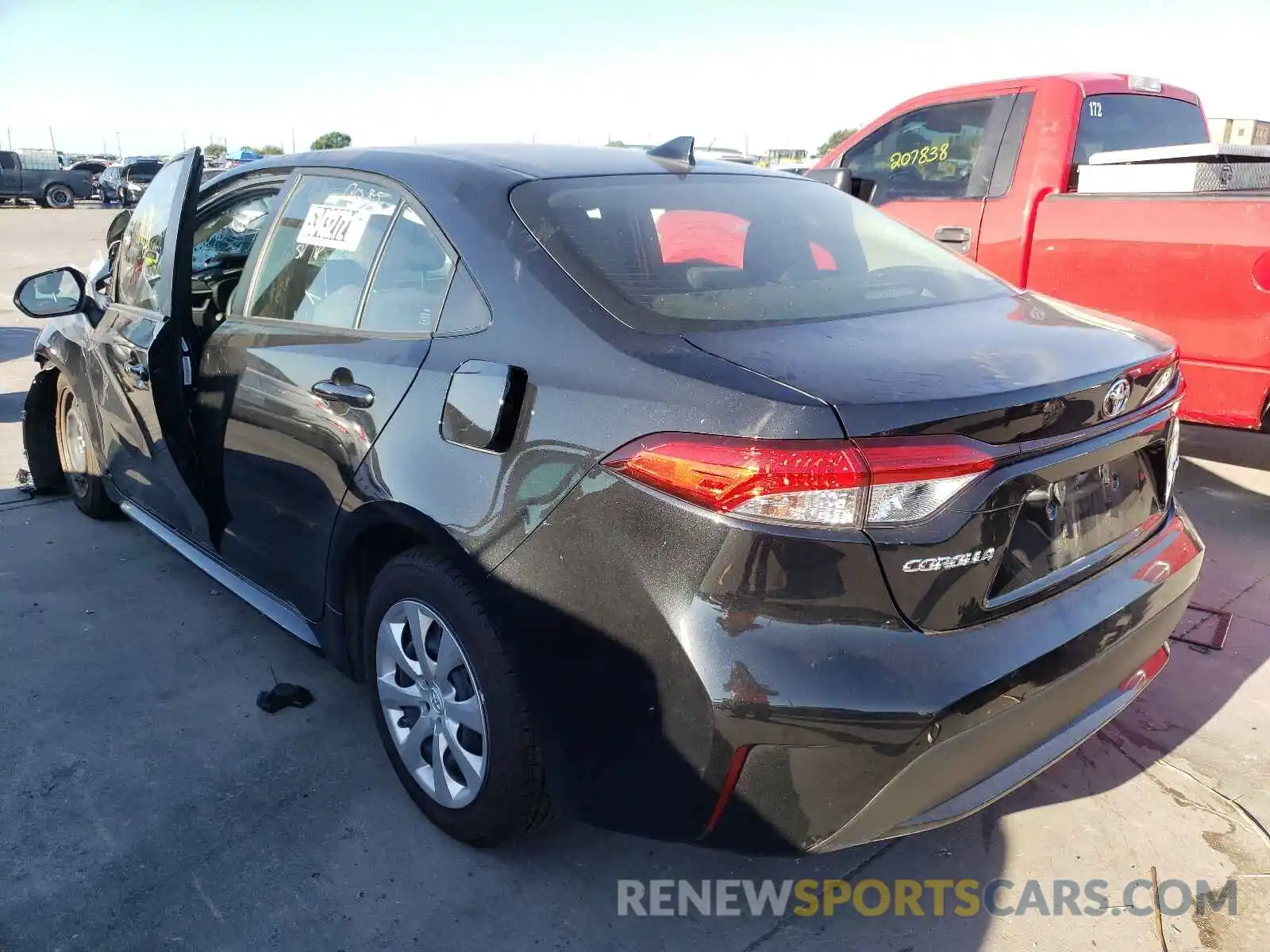 3 Photograph of a damaged car JTDEPMAE4MJ172678 TOYOTA COROLLA 2021