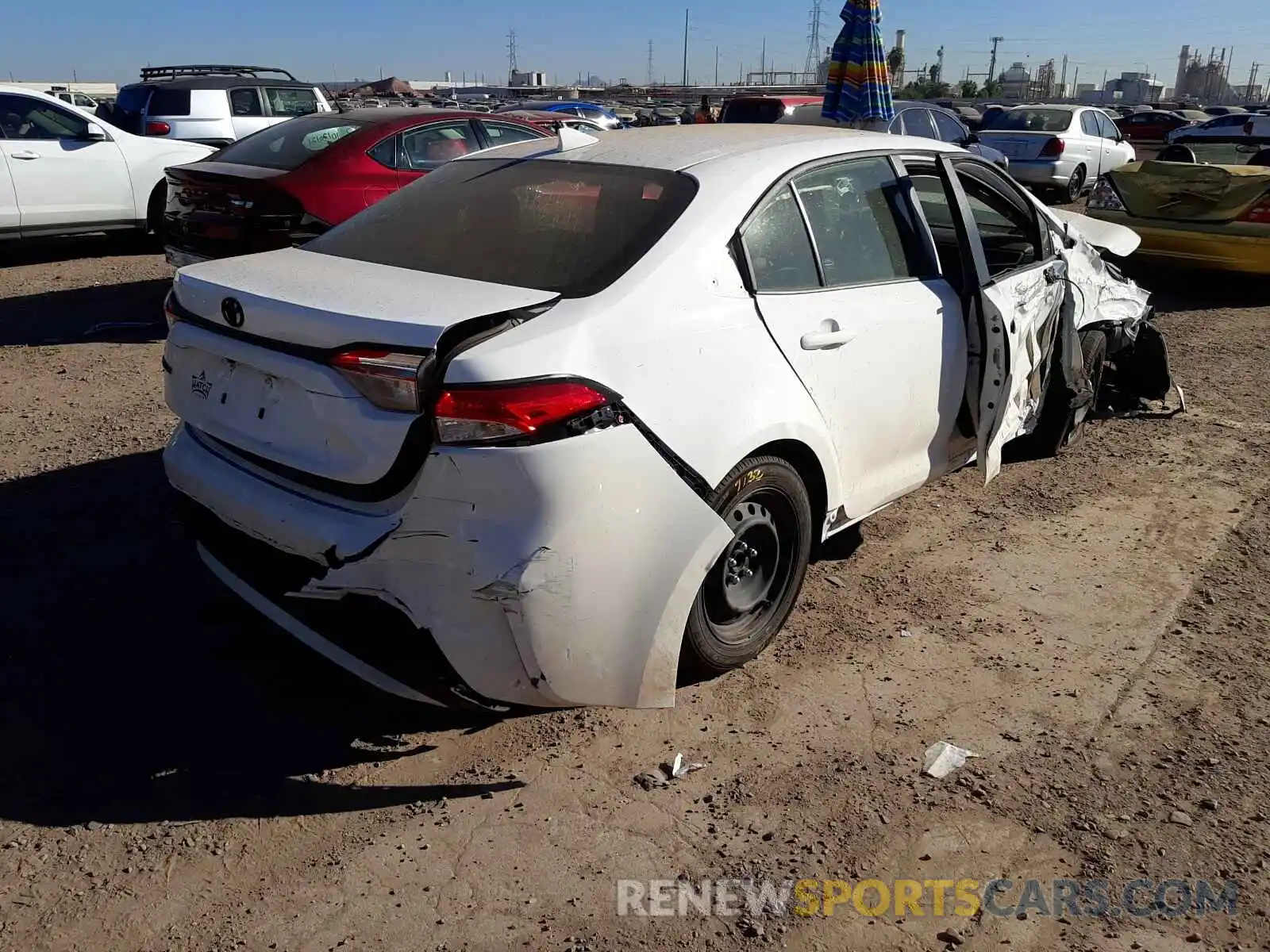 4 Photograph of a damaged car JTDEPMAE4MJ173765 TOYOTA COROLLA 2021