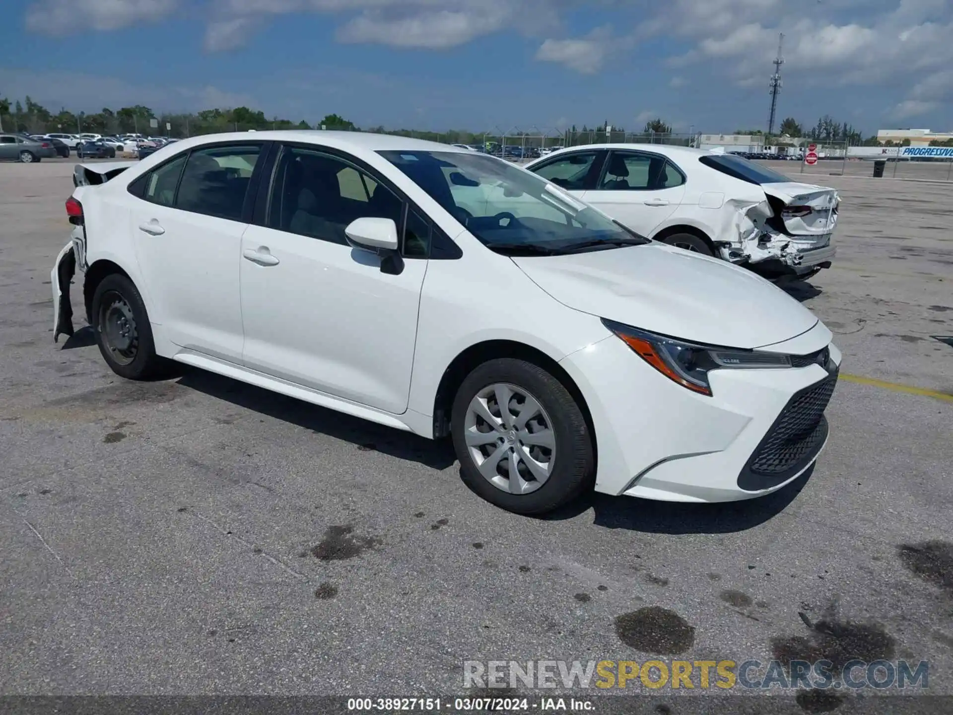 1 Photograph of a damaged car JTDEPMAE5MJ119276 TOYOTA COROLLA 2021