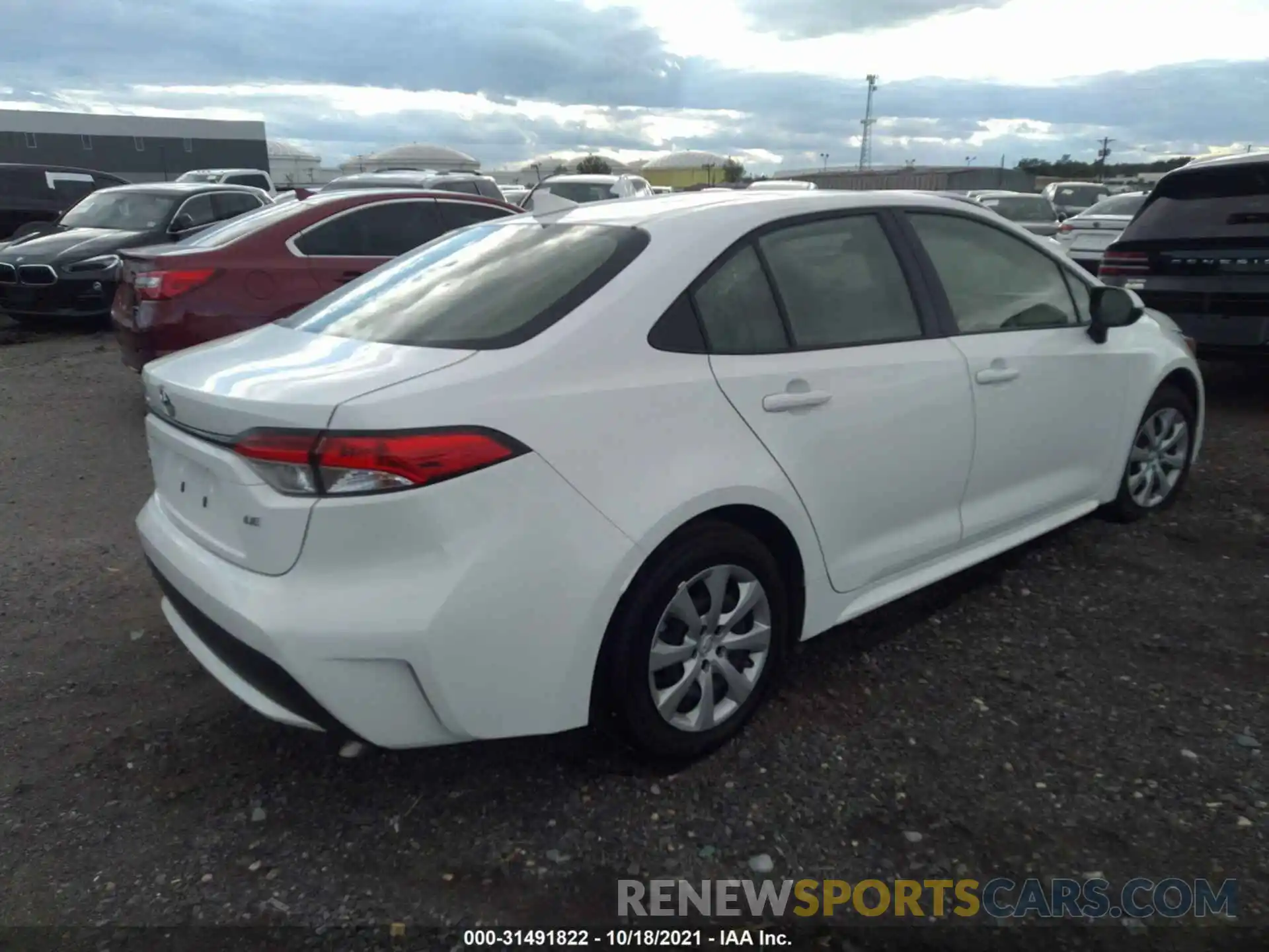 4 Photograph of a damaged car JTDEPMAE5MJ120492 TOYOTA COROLLA 2021