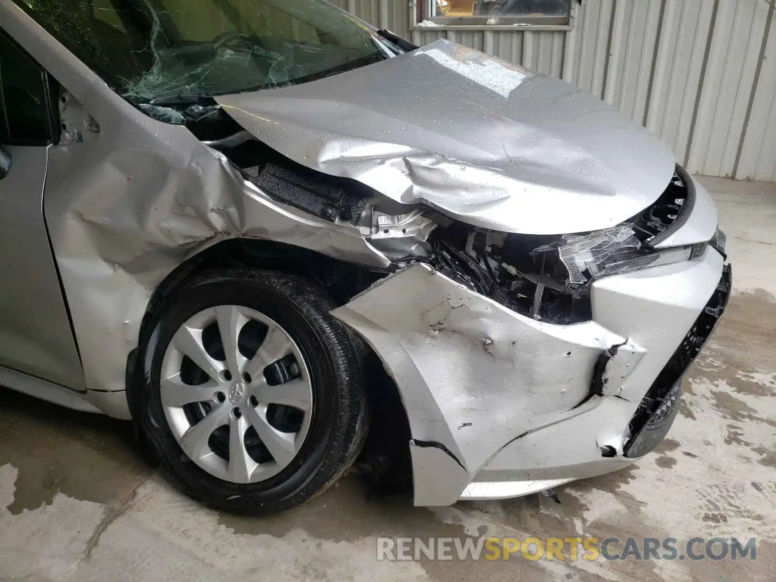 9 Photograph of a damaged car JTDEPMAE5MJ121805 TOYOTA COROLLA 2021