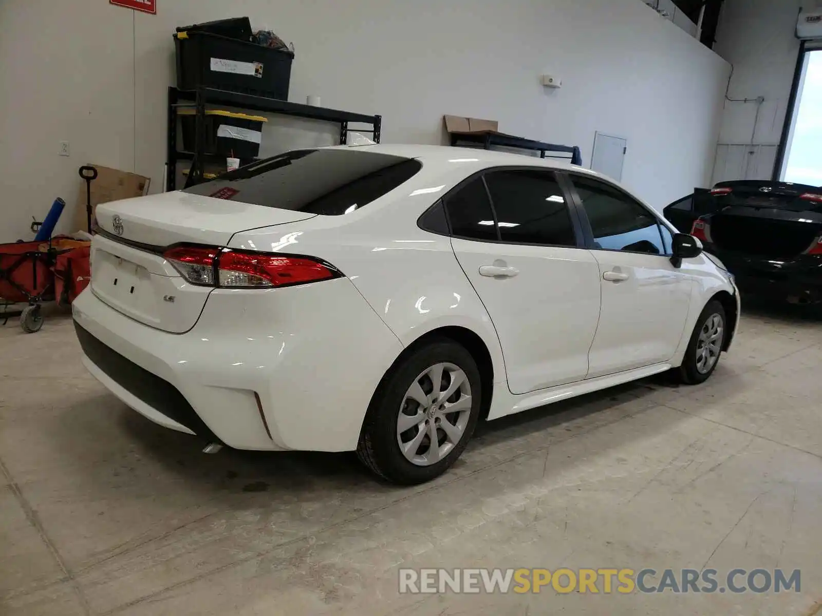 4 Photograph of a damaged car JTDEPMAE5MJ123408 TOYOTA COROLLA 2021