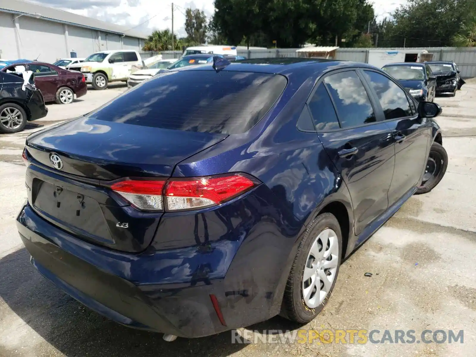 4 Photograph of a damaged car JTDEPMAE5MJ123960 TOYOTA COROLLA 2021