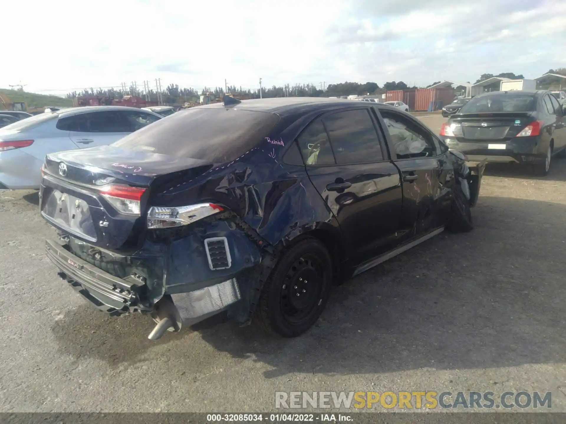 4 Photograph of a damaged car JTDEPMAE5MJ125742 TOYOTA COROLLA 2021