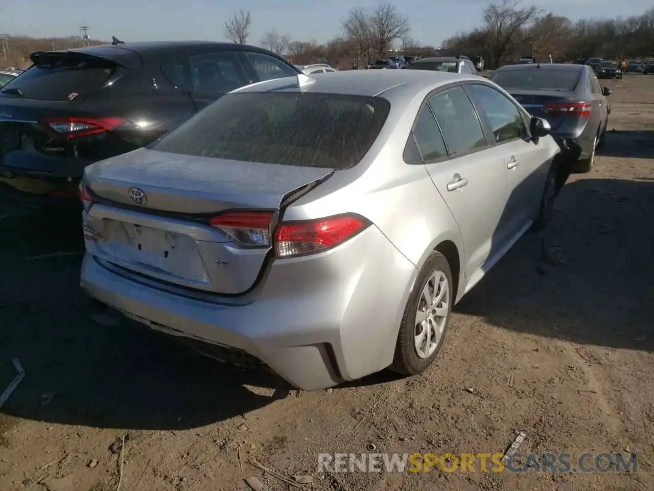 4 Photograph of a damaged car JTDEPMAE5MJ129418 TOYOTA COROLLA 2021