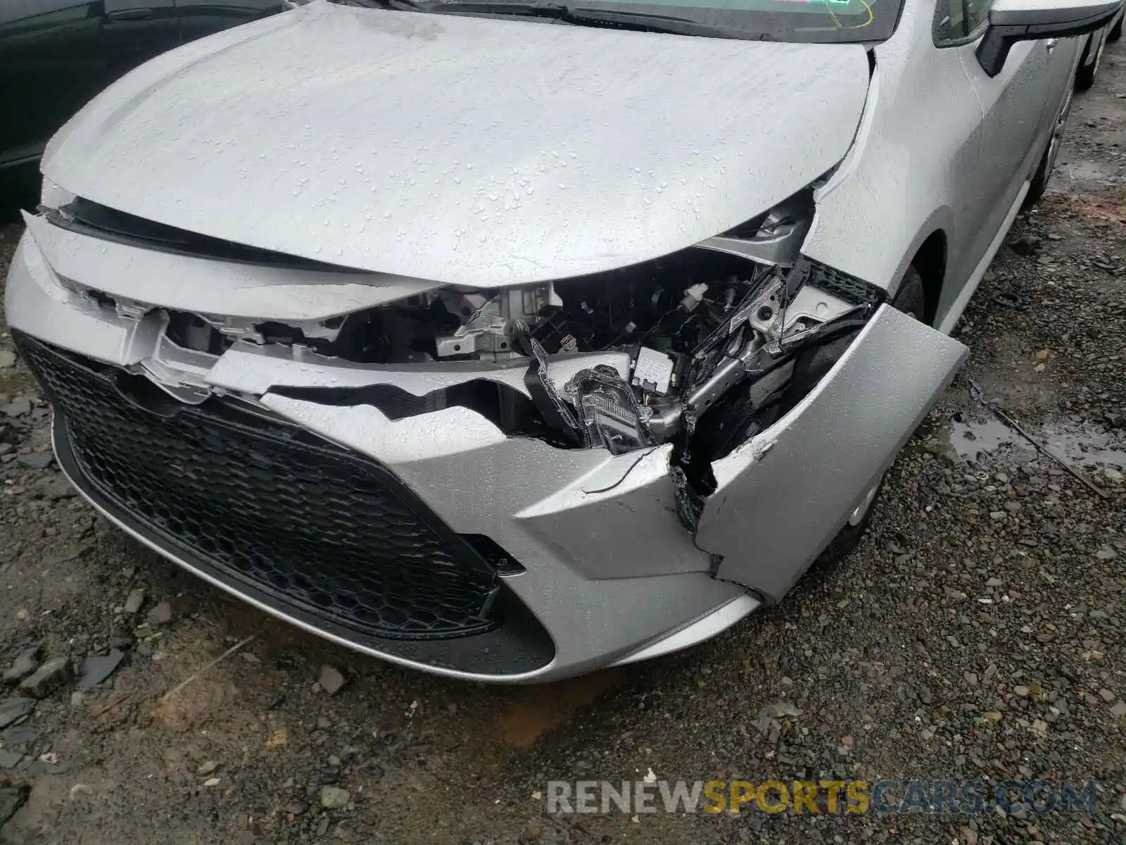 9 Photograph of a damaged car JTDEPMAE5MJ131783 TOYOTA COROLLA 2021