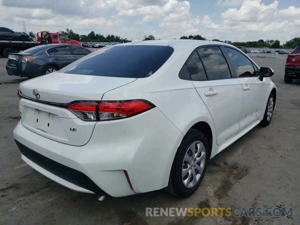 4 Photograph of a damaged car JTDEPMAE5MJ133050 TOYOTA COROLLA 2021