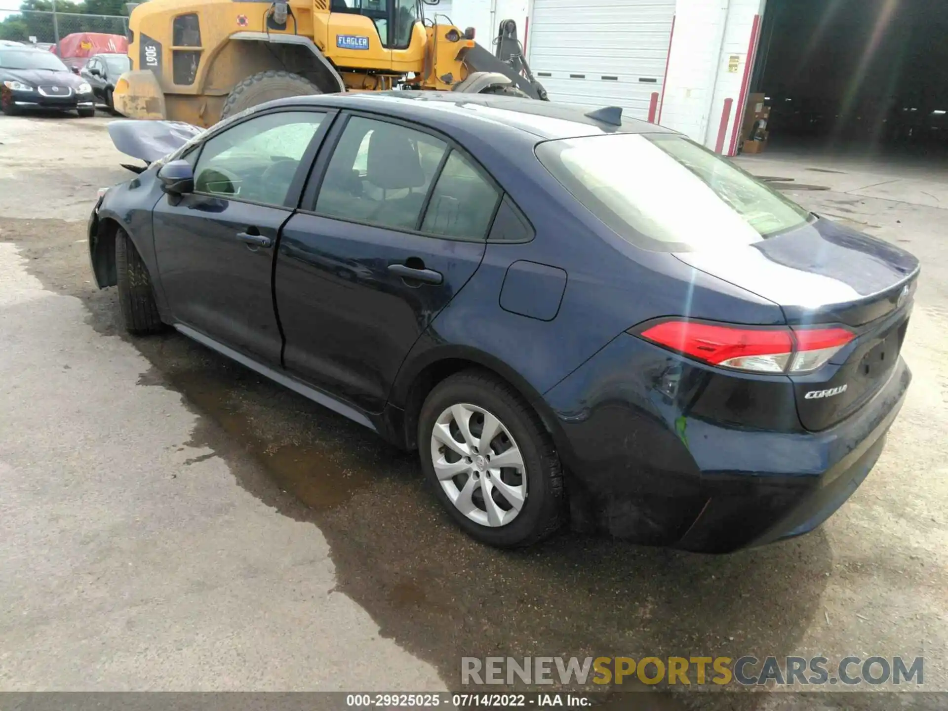 3 Photograph of a damaged car JTDEPMAE5MJ136594 TOYOTA COROLLA 2021