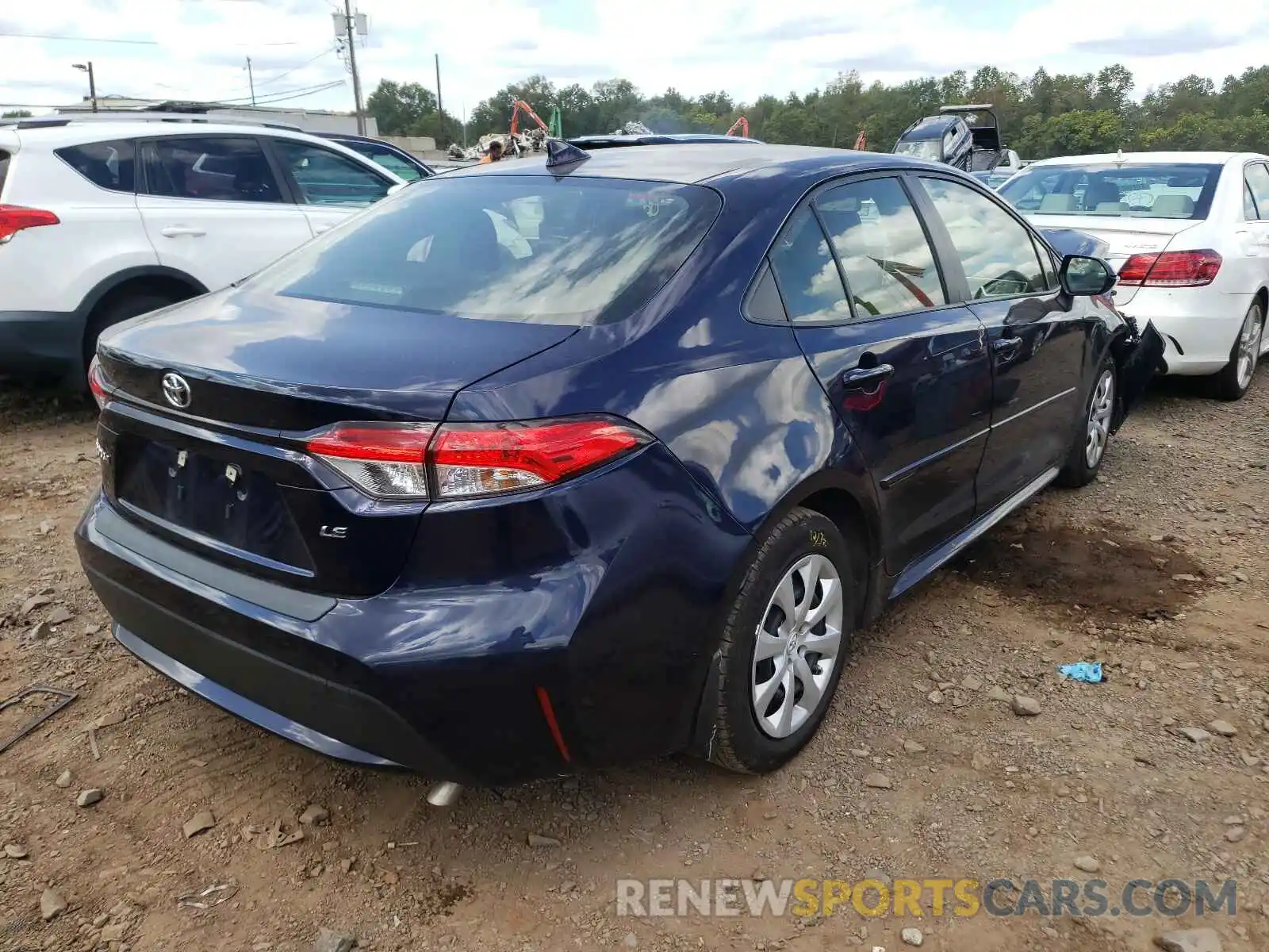 4 Photograph of a damaged car JTDEPMAE5MJ138362 TOYOTA COROLLA 2021