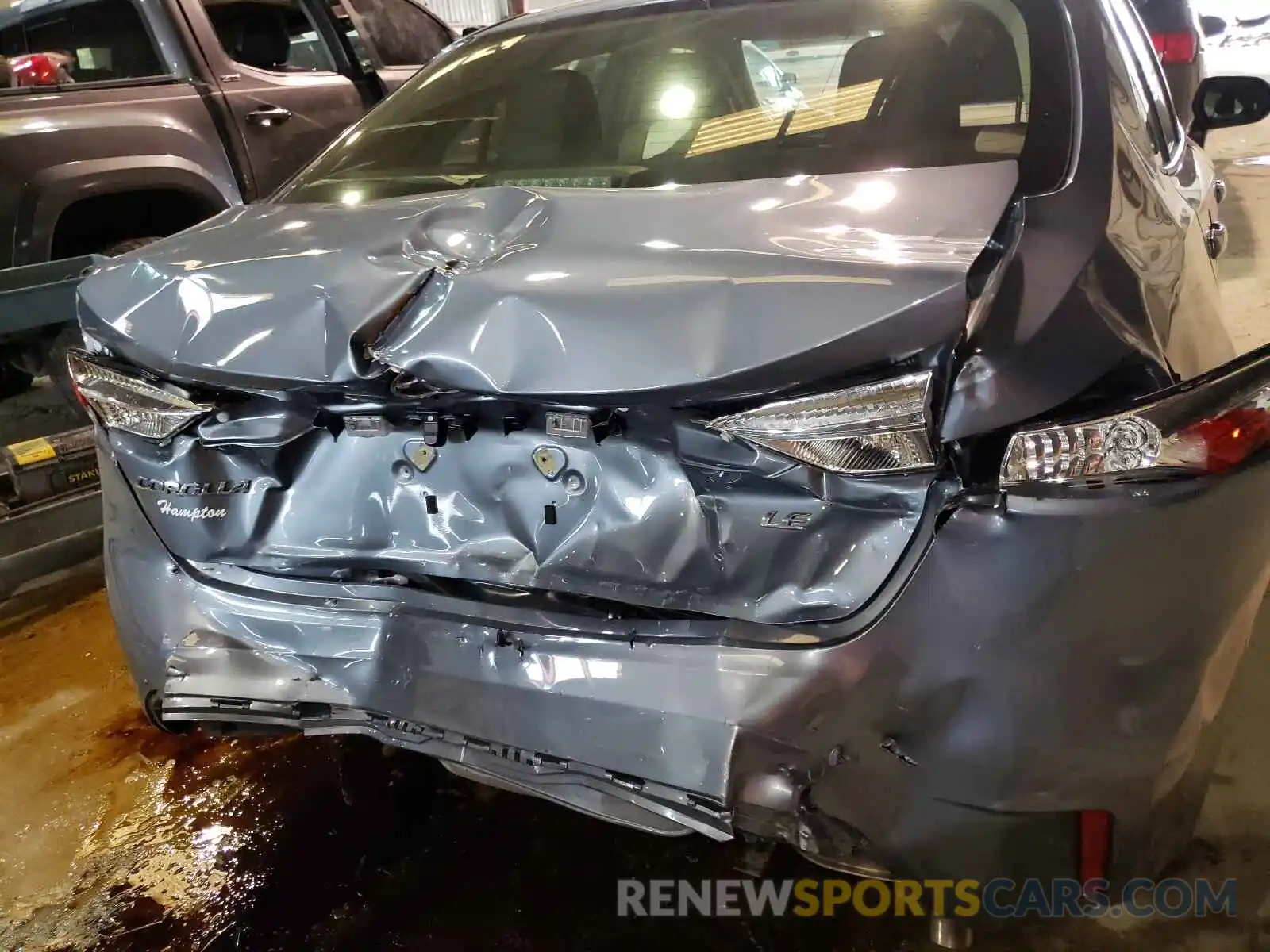 9 Photograph of a damaged car JTDEPMAE5MJ140029 TOYOTA COROLLA 2021