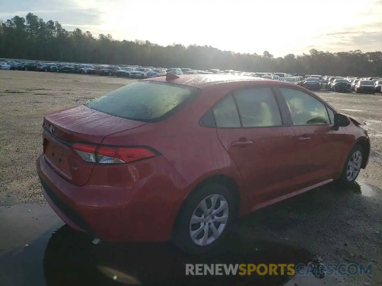 4 Photograph of a damaged car JTDEPMAE5MJ140967 TOYOTA COROLLA 2021