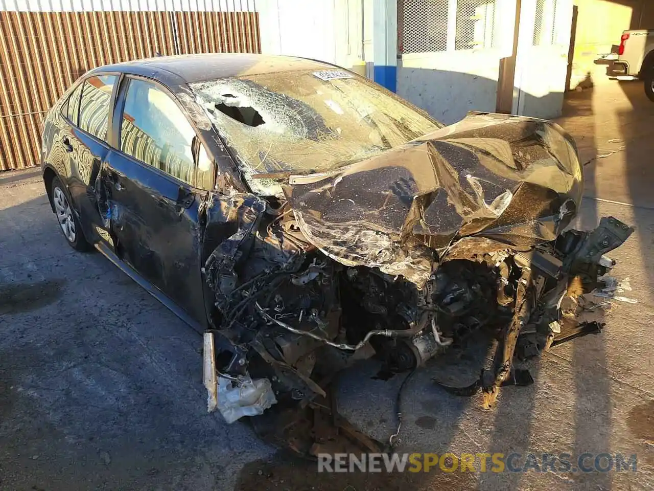 1 Photograph of a damaged car JTDEPMAE5MJ142251 TOYOTA COROLLA 2021