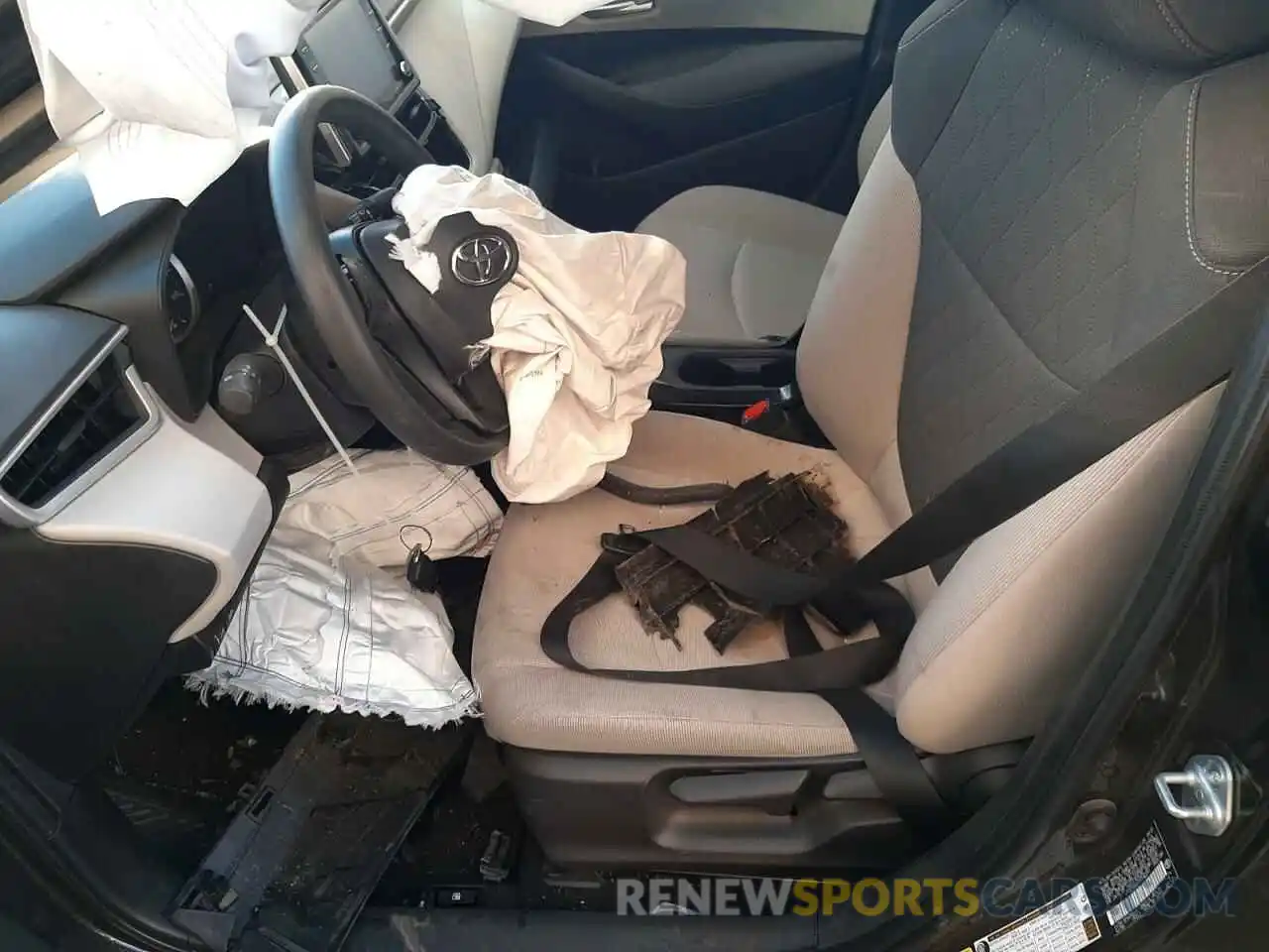 5 Photograph of a damaged car JTDEPMAE5MJ142251 TOYOTA COROLLA 2021