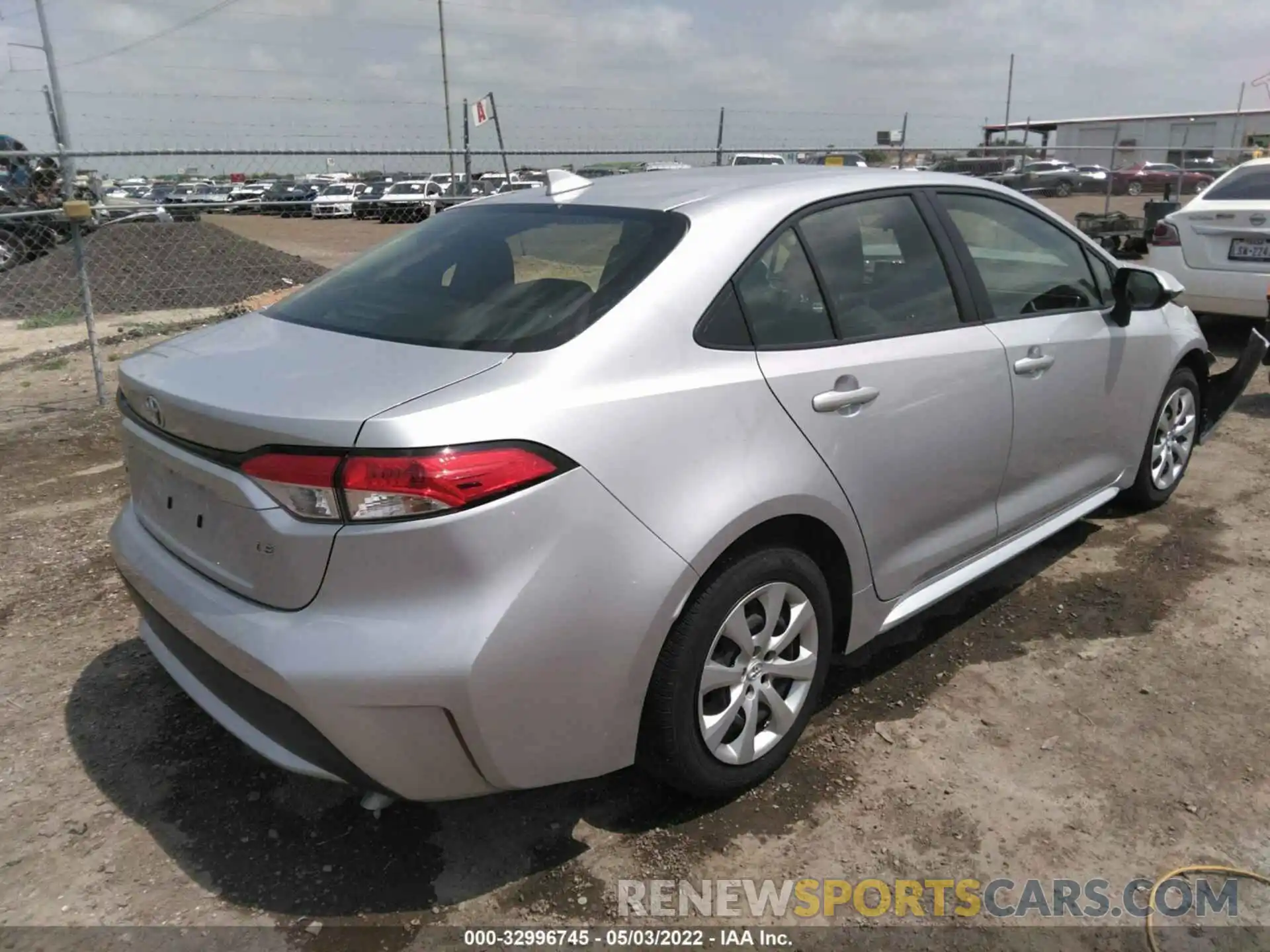 4 Photograph of a damaged car JTDEPMAE5MJ143948 TOYOTA COROLLA 2021