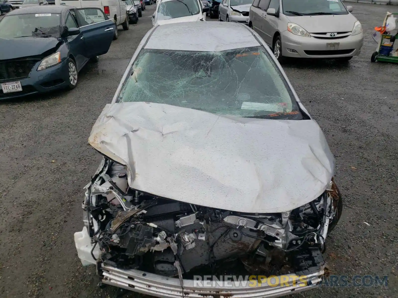 9 Фотография поврежденного автомобиля JTDEPMAE5MJ148275 TOYOTA COROLLA 2021