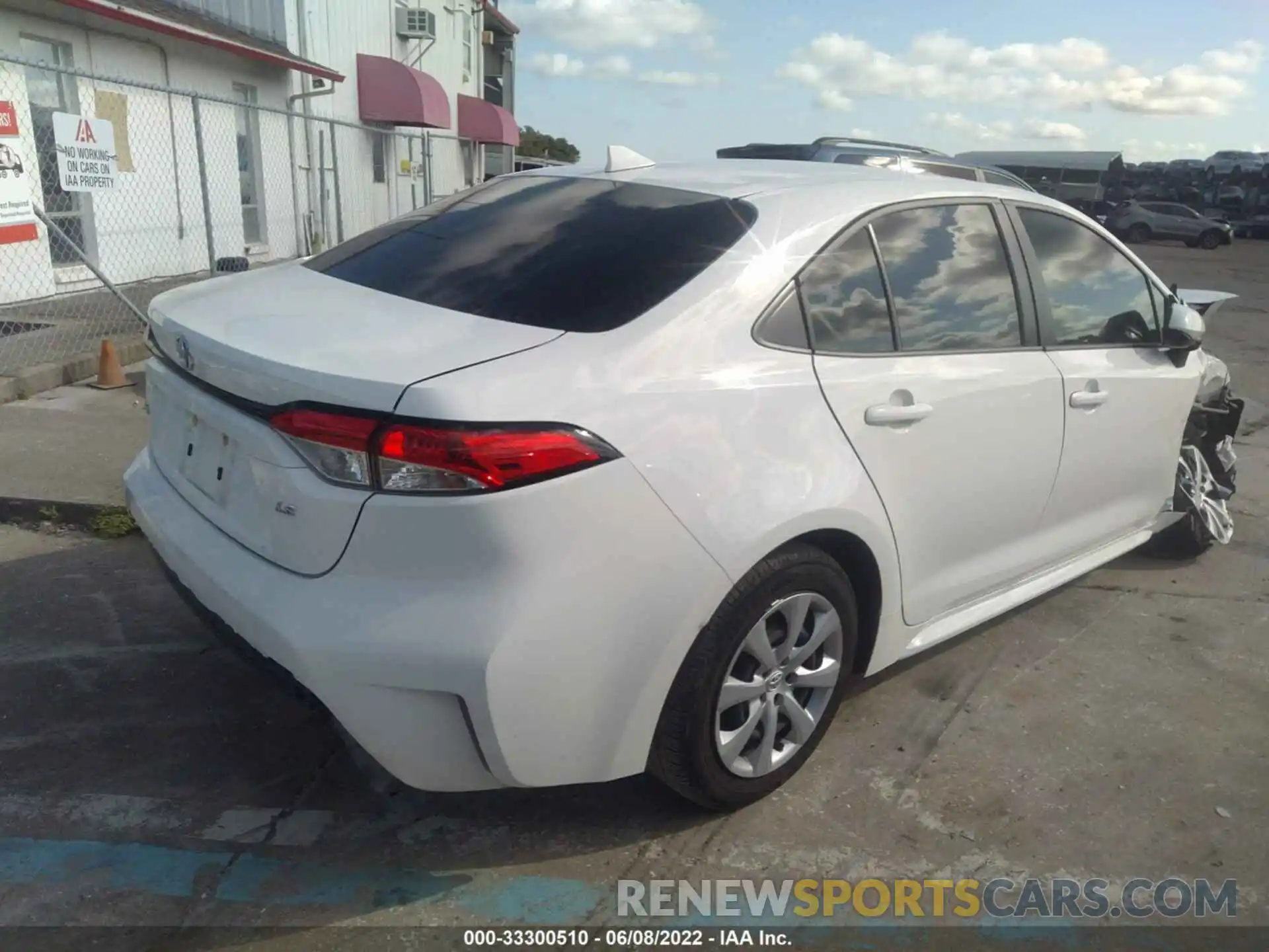 4 Photograph of a damaged car JTDEPMAE5MJ150625 TOYOTA COROLLA 2021