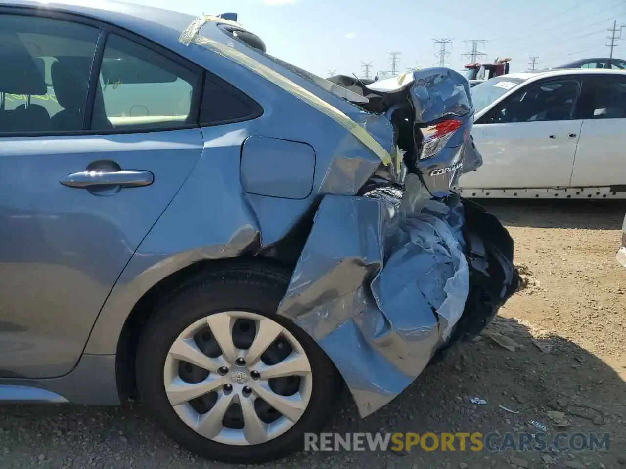 9 Photograph of a damaged car JTDEPMAE5MJ151029 TOYOTA COROLLA 2021