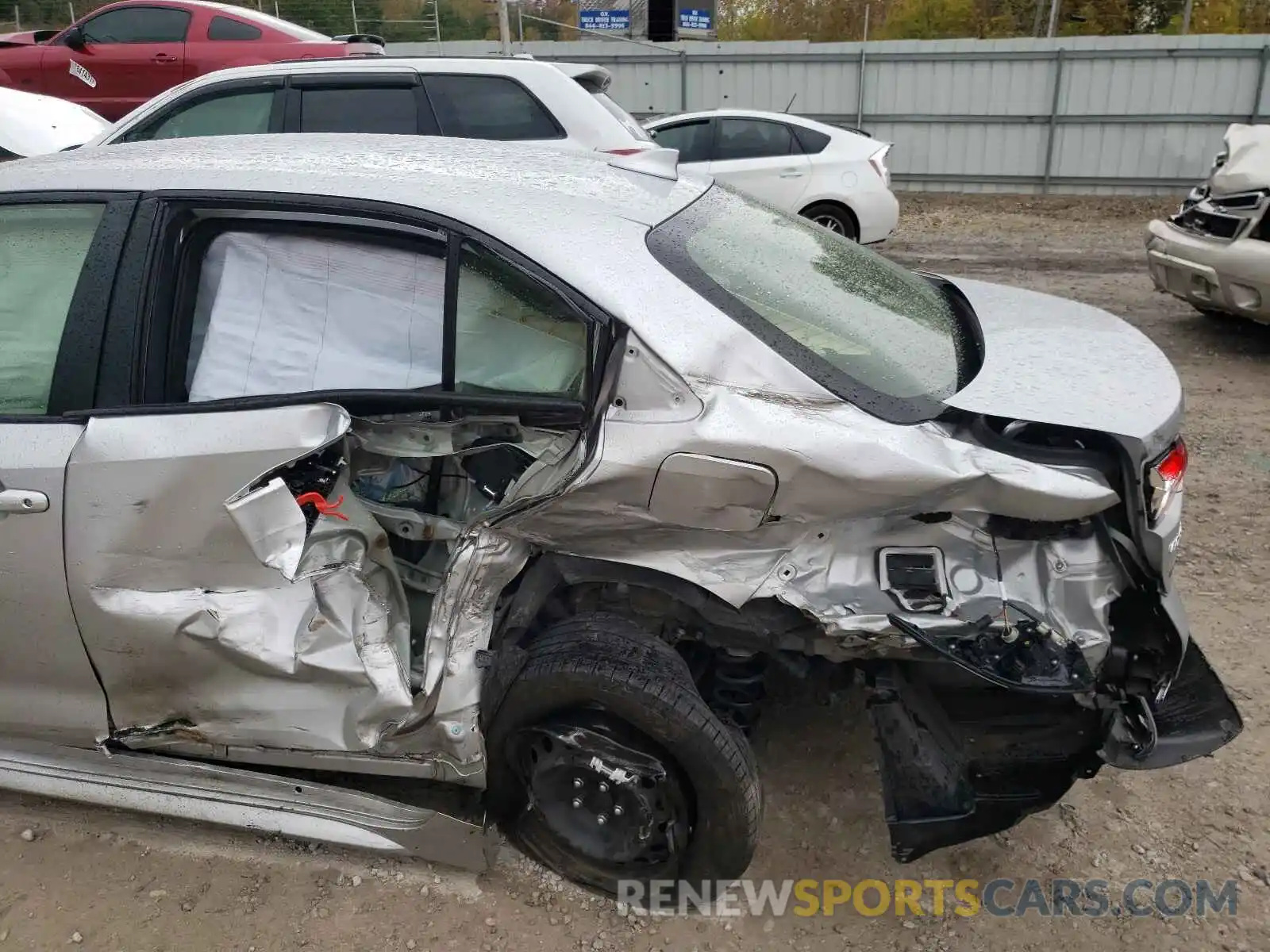 9 Photograph of a damaged car JTDEPMAE5MJ152620 TOYOTA COROLLA 2021