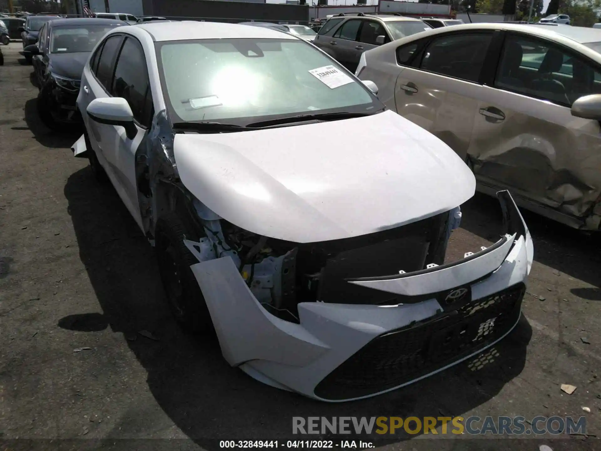 1 Photograph of a damaged car JTDEPMAE5MJ152911 TOYOTA COROLLA 2021