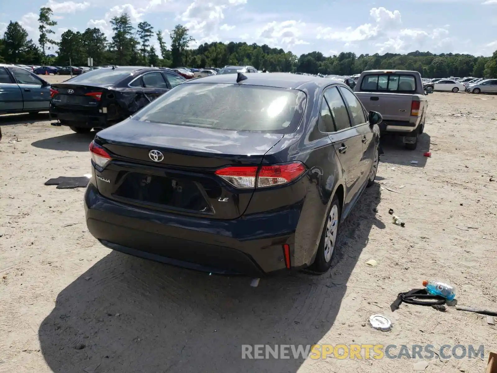 4 Photograph of a damaged car JTDEPMAE5MJ154044 TOYOTA COROLLA 2021