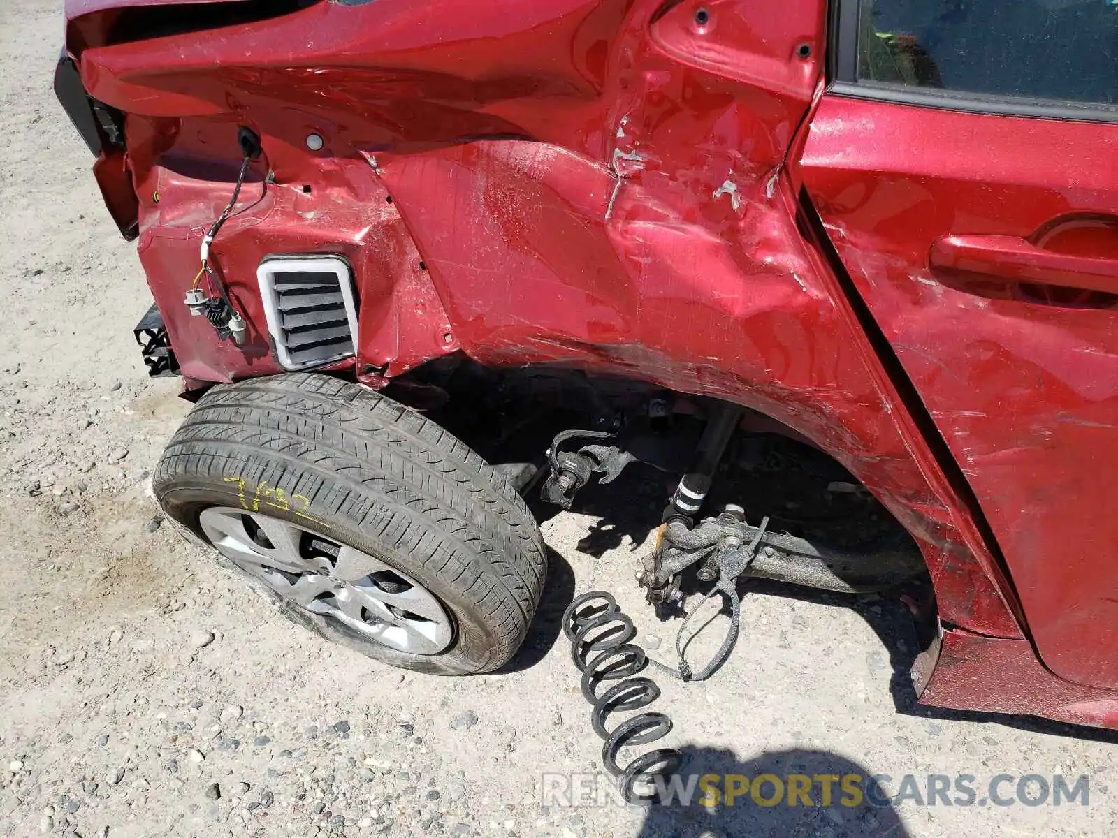 9 Photograph of a damaged car JTDEPMAE5MJ159955 TOYOTA COROLLA 2021