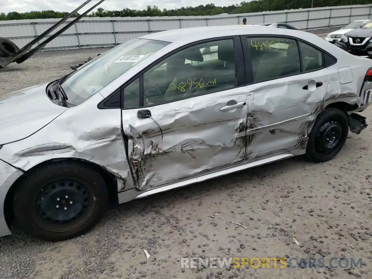 9 Photograph of a damaged car JTDEPMAE5MJ160331 TOYOTA COROLLA 2021