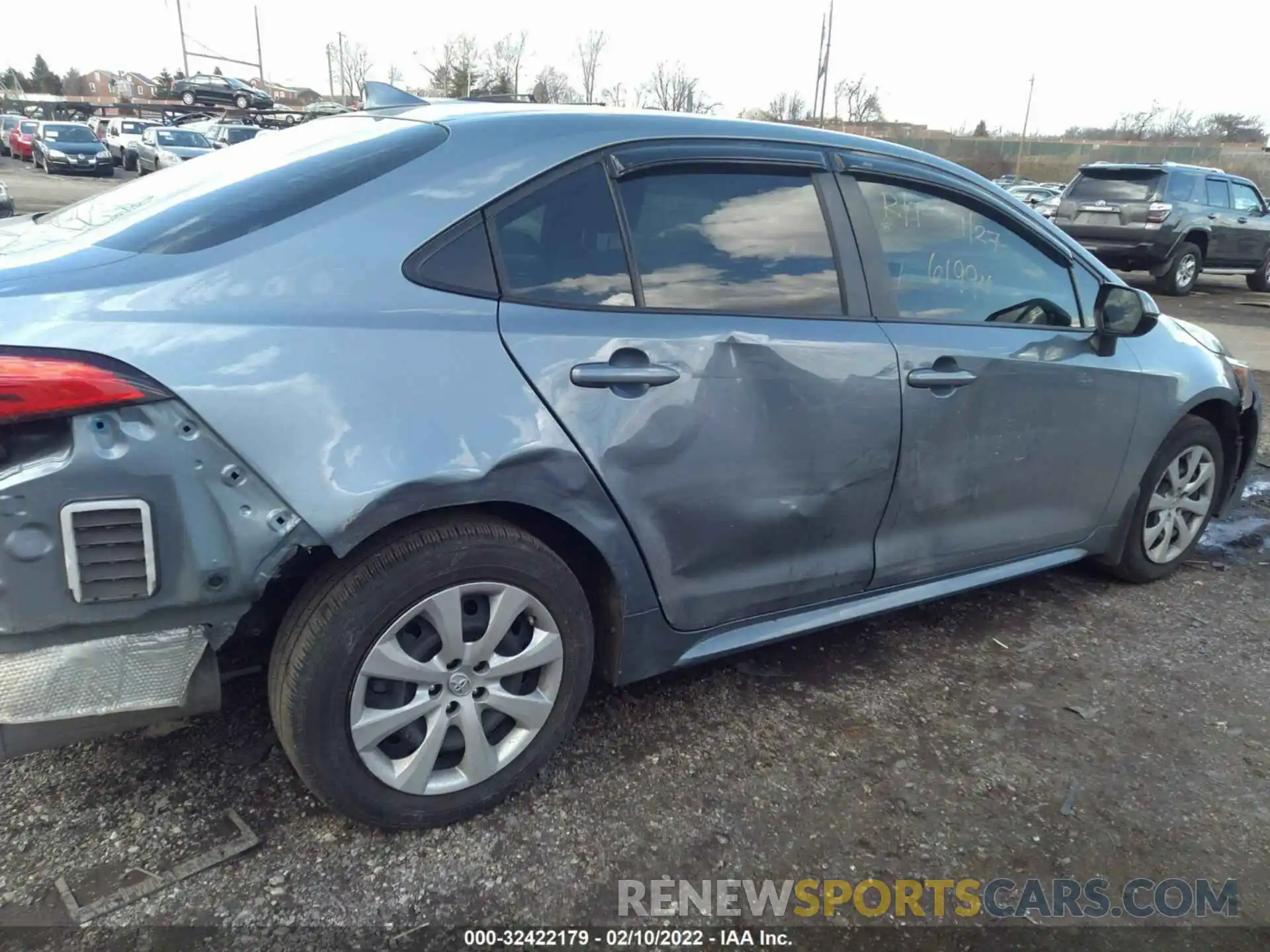 6 Photograph of a damaged car JTDEPMAE5MJ161074 TOYOTA COROLLA 2021