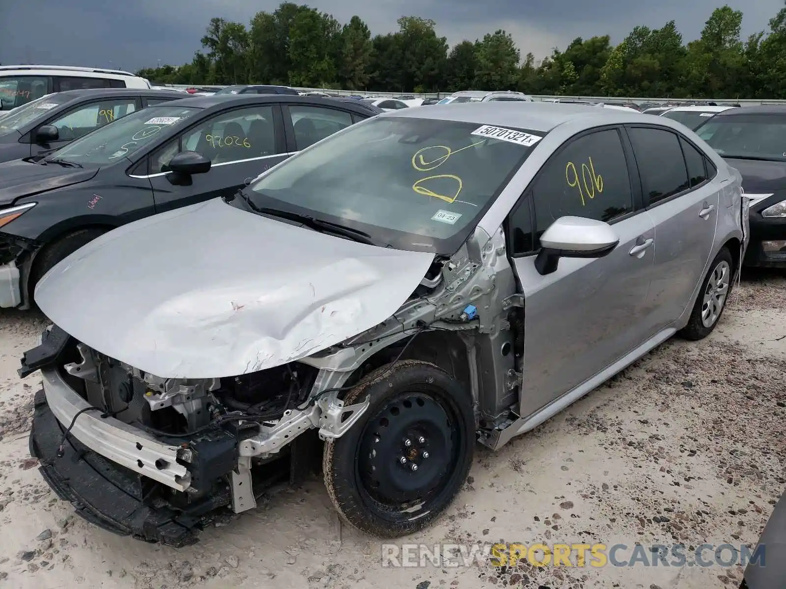 2 Photograph of a damaged car JTDEPMAE5MJ161706 TOYOTA COROLLA 2021