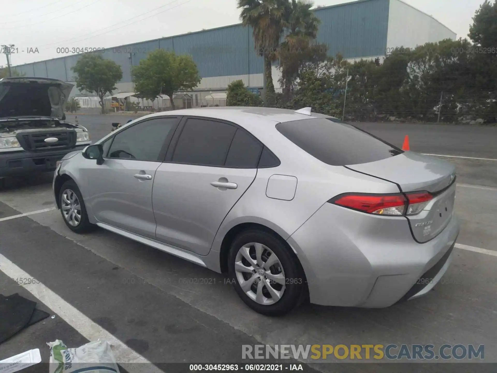 3 Photograph of a damaged car JTDEPMAE5MJ164301 TOYOTA COROLLA 2021