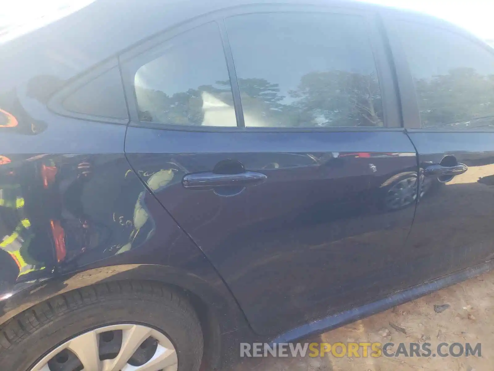 6 Photograph of a damaged car JTDEPMAE5MJ165920 TOYOTA COROLLA 2021